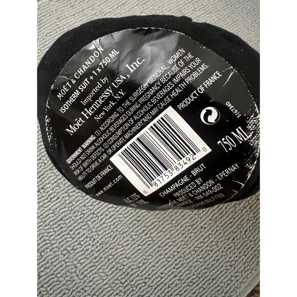 Moet & Chandon Champagne Isotherm Suit Black Wine/Champagne Bottle Bag Zips Cozy - Picture 3 of 3